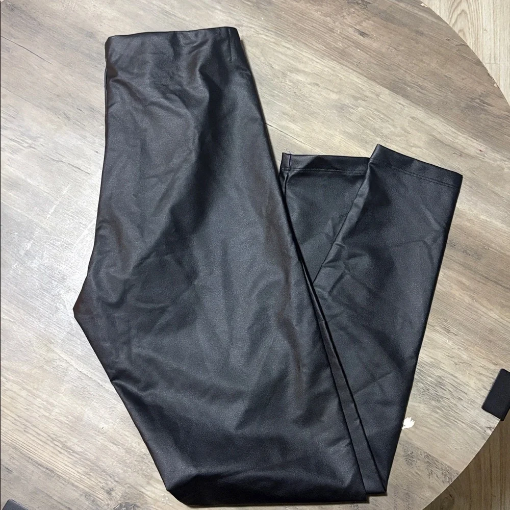 Victoria Secret Black Faux Leather Leggings